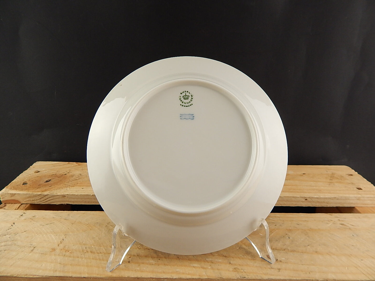 ROYAL COPENHAGEN WHITE FLUTED HALF LACE PLATE PIATTO PORCELLANA BIANCA CM 19