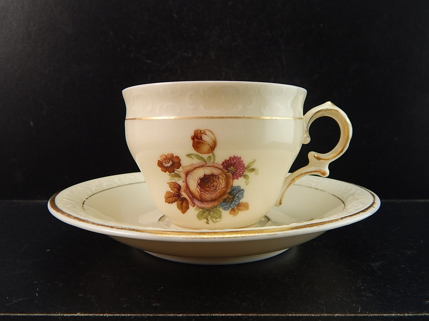 ANTICA TAZZA KPM COPENHAGEN PORCELLANA BOUQUET DI FIORI E ORO DEL 1924 #1207