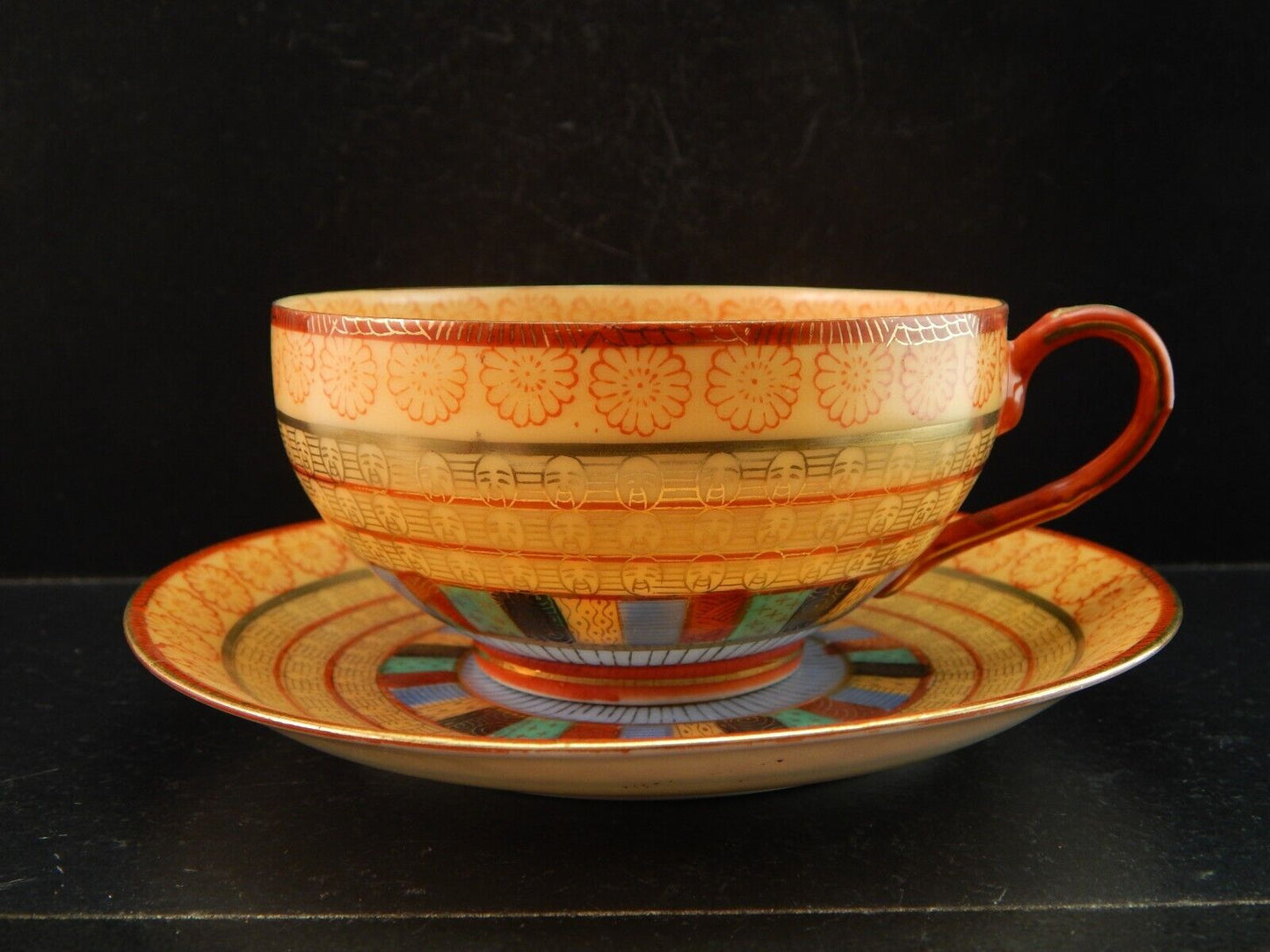 VINTAGE TAZZINA TE' PORCELLANA GIAPPONE KUTANI THOUSAND FACES DIPINTA A MANO