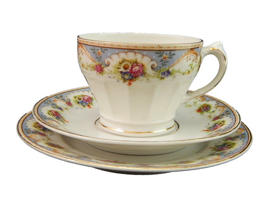 ANTICO ART DECO TRIO TAZZA TE' PORCELLANA CARL TIELSCH ALTWASSER SILESIA 1930