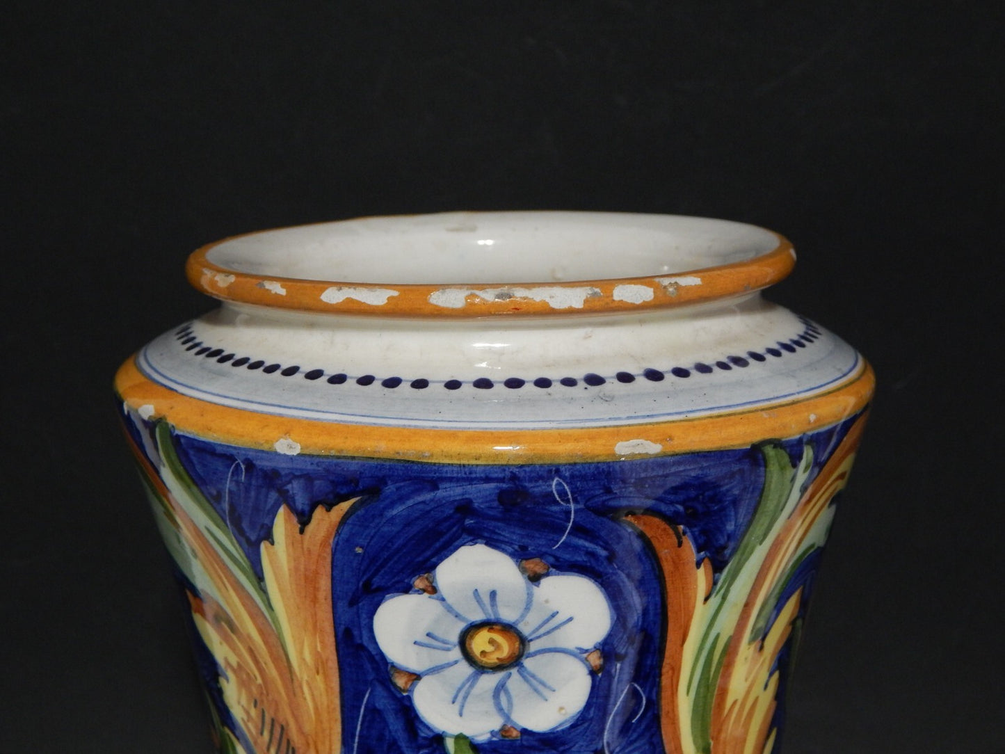 ANTICO VASO ALBARELLO CERAMICA CALTAGIRONE EPOCA 1800 COM STEMMA ARALDICO