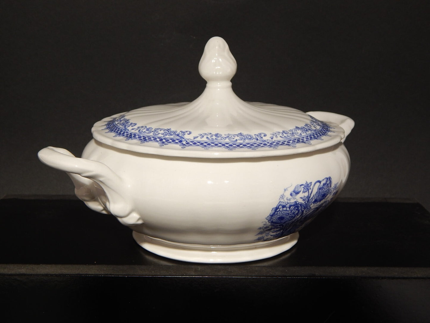 VINTAGE ZUPPIERA LEGUMIERA CERAMICA S.C.I. LAVENO DIAMONDSTONE BIANCO BLU