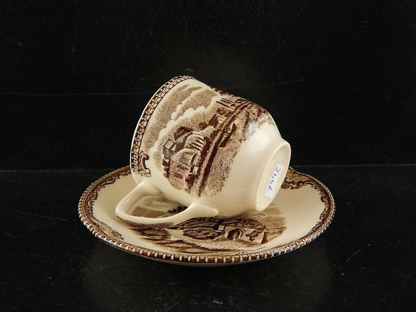 VINTAGE JOHNSON BROS OLD BRITAIN CASTLE TAZZINA CAFFE SEMI-PORCELLANA MARRONE