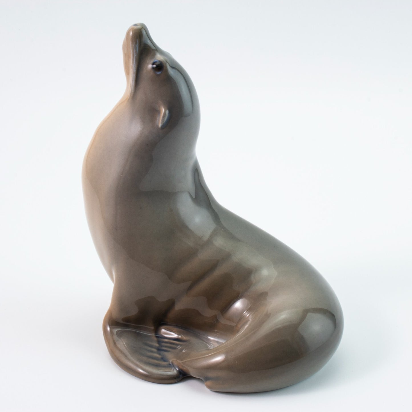 STATUINA PORCELLANA ROYAL COPENHAGEN "Leone Marino" COD 1441 CM 12x11x9