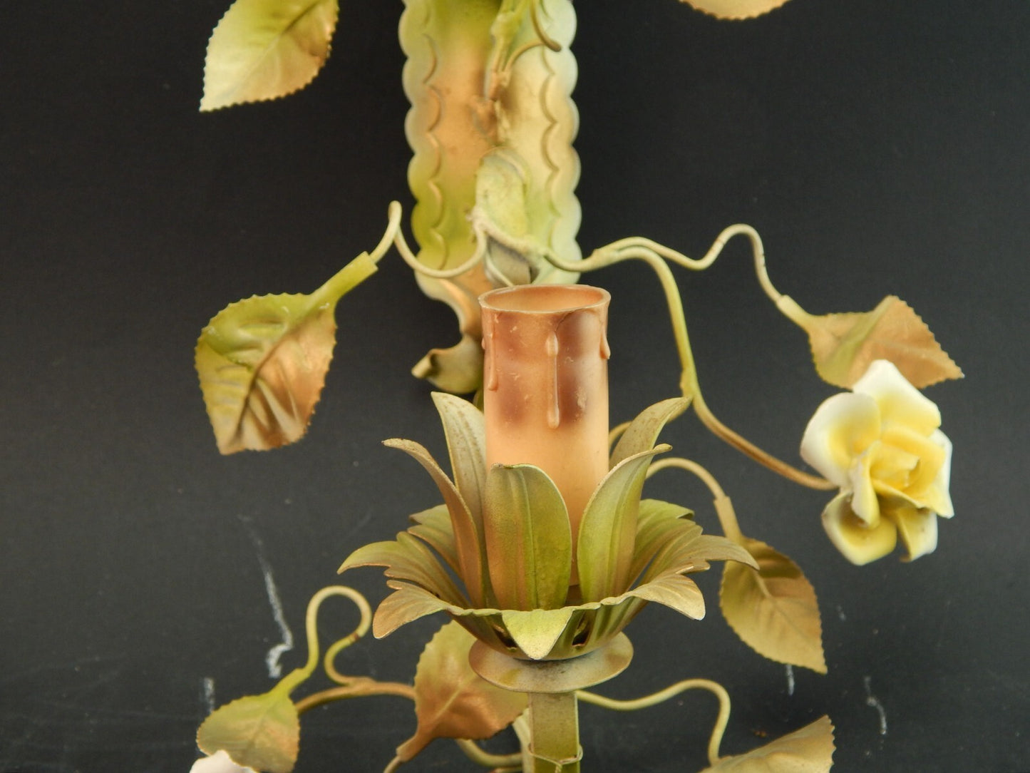 APPLIQUE 1 FUOCO ANTICA LIBERTY FERRO BATTUTO E ROSE CERAMICA POLICROME #1732