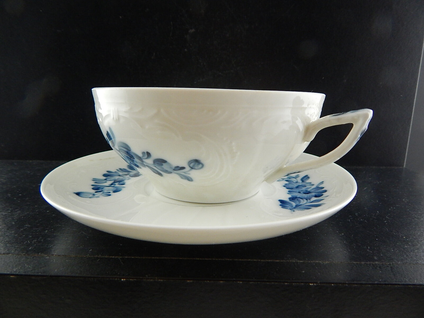 VINTAGE RARA TAZZA BRODO PIATTO PORCELLANA ROYAL COPENHAGEN JULIANE MARIE BLUE