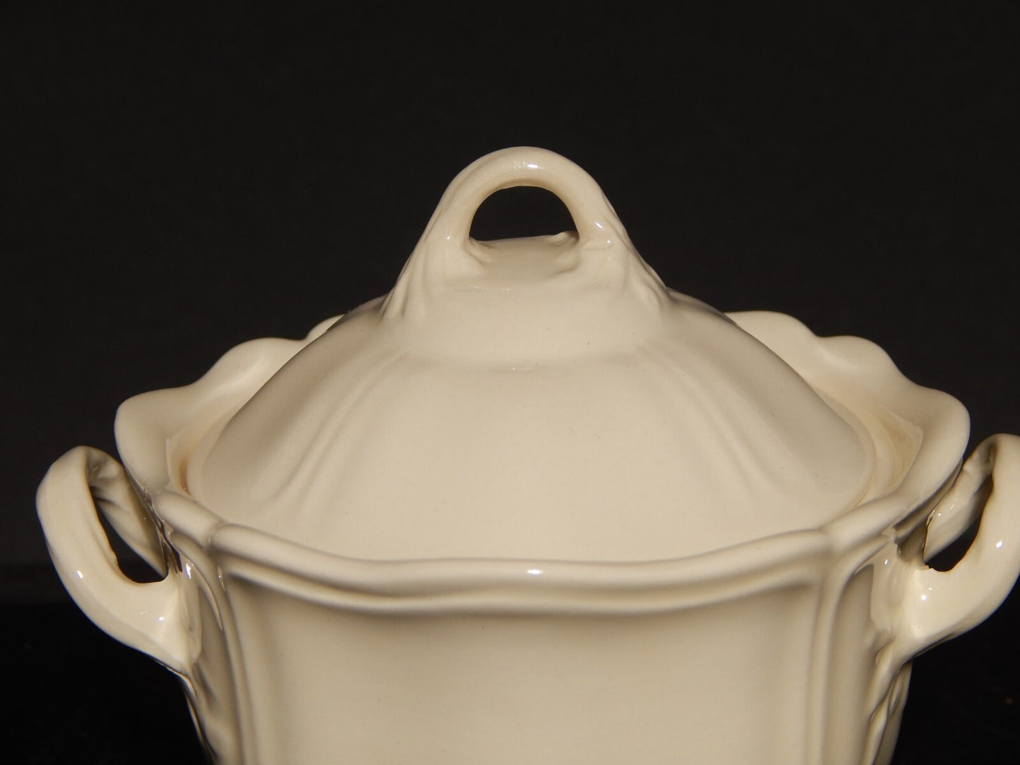 VINTAGE CERAMICA WEDGWOOD ETRURIA BARLASTON QUEENS SHAPE ZUPPIERA CENTROTAVOLA