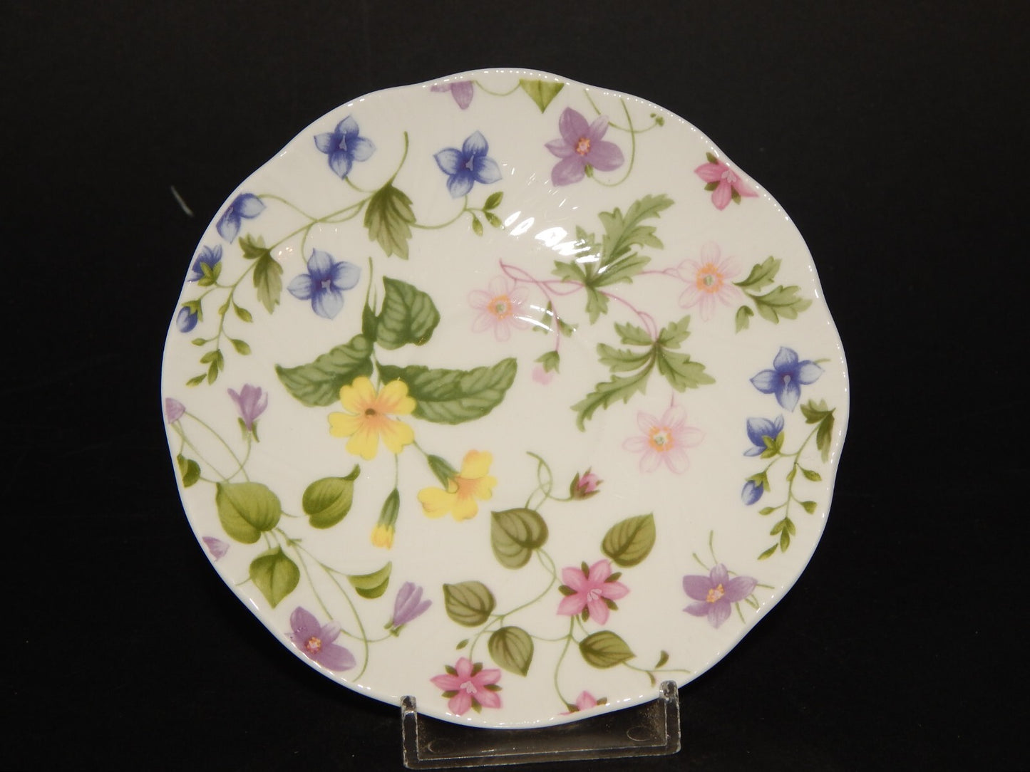 PREZIOSA PORCELLANA INGLESE TAZZA QUEEN'S FINE BONE CHINA COUNTRY MEADOWS