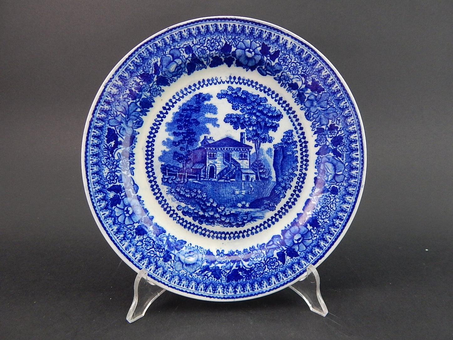 ANTICO PIATTO CERAMICA META' 1800 GUSTAVSBERG STAMPA A MANO BIANCO BLU