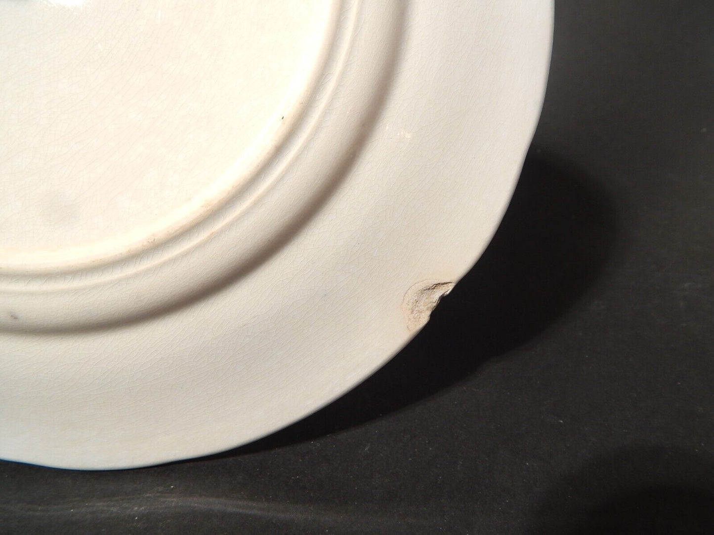 ANTICO PIATTO CERAMICA DISEGNO JARDINIERE VILLEROY & BOCH FINE '800 difetto 1143