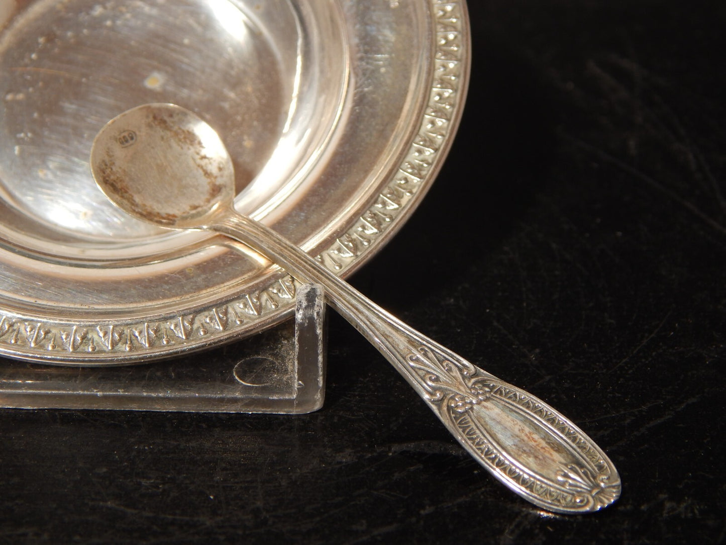 ANTICA STILE IMPERO SALIERA PORTA SALE IN ARGENTO 800 CON CUCCHIAINO