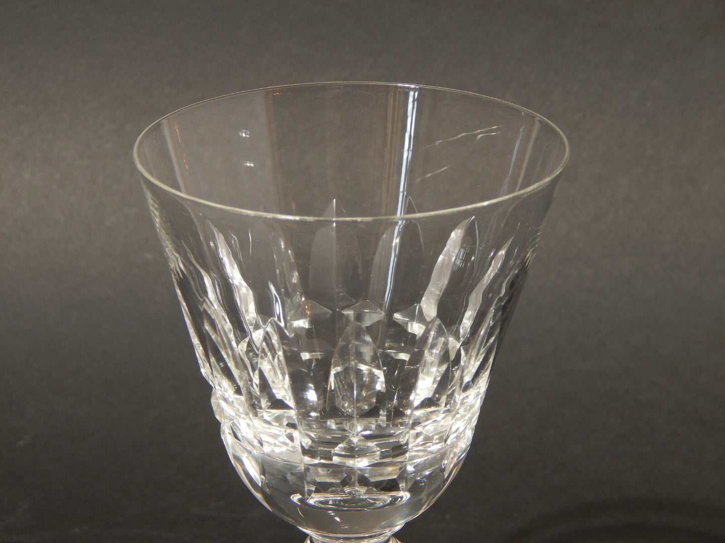 ANTICO ELEGANTE ART DECO SERVIZIO 8 BICCHIERI CALICI CRISTALLO BOEMIA MOLATI