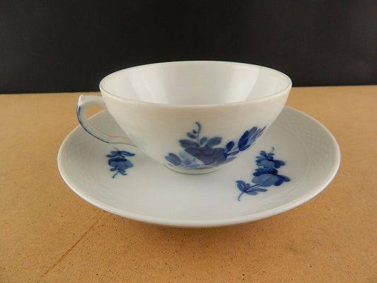 ROYAL COPENHAGEN PORCELLANA BLUE FLOWER TEA CUP SAUCER TAZZA TÈ DIPINTA MANO #2