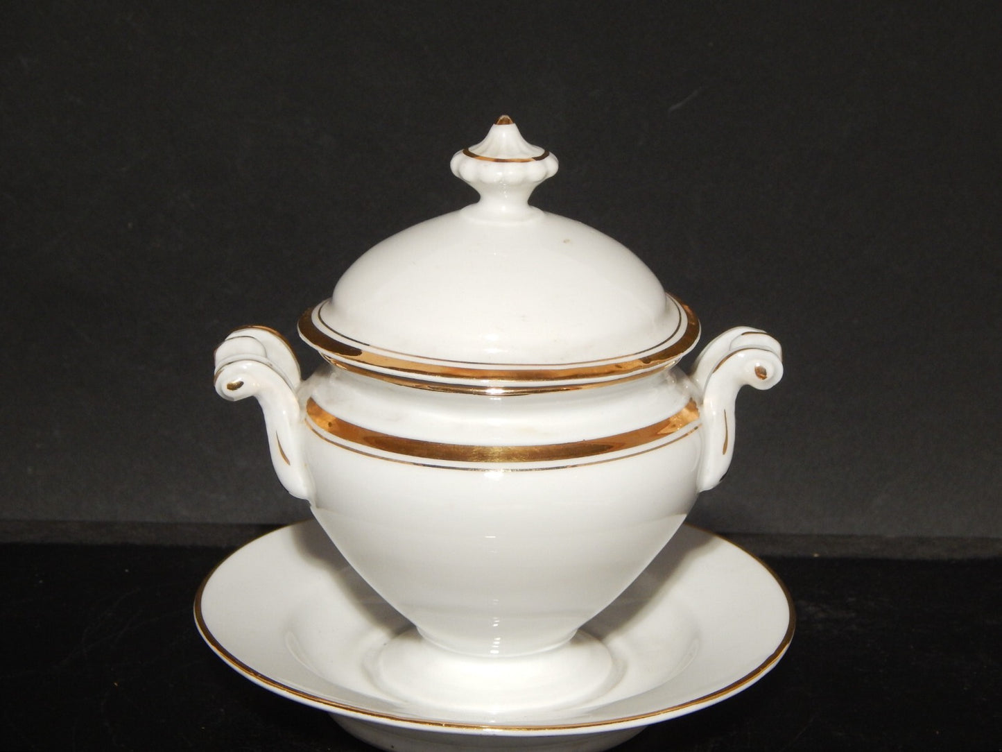 ANTICA RARA PORCELLANA SALSIERA ZUPPIERA EGOISTE IMPERO CARL TIELSCH ALTWASSER