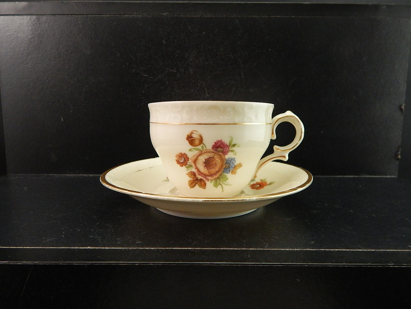 ANTICA TAZZA KPM COPENHAGEN PORCELLANA BOUQUET DI FIORI E ORO DEL 1924 #1206