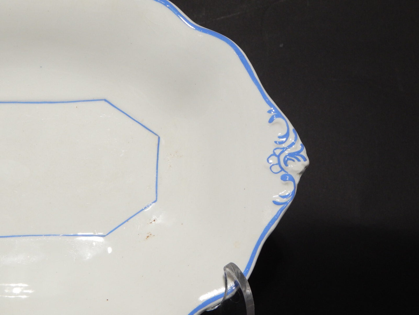 ANTICO RARO VASSOIO CERAMICA BIANCA PROFILO BLU RICHARD MILANO FINE 800 (X147)