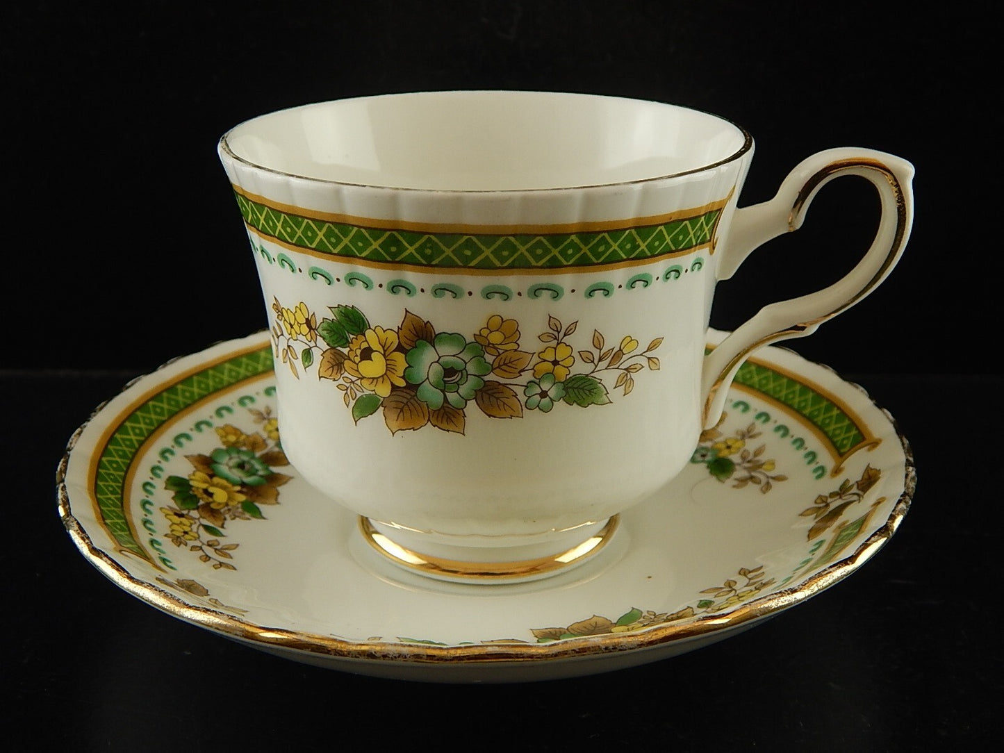 PREZIOSA PORCELLANA INGLESE ROYAL STAFFORD TAZZA TE' VINTAGE BONE CHINA