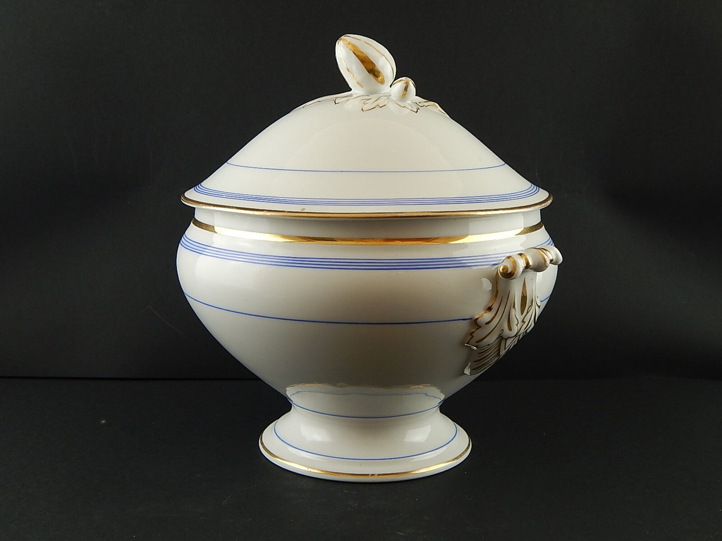 ANTICA RARA ZUPPIERA CENTROTAVOLA PORCELLANA PARIGI BIANCA BLU ORO NAPOLEONE III