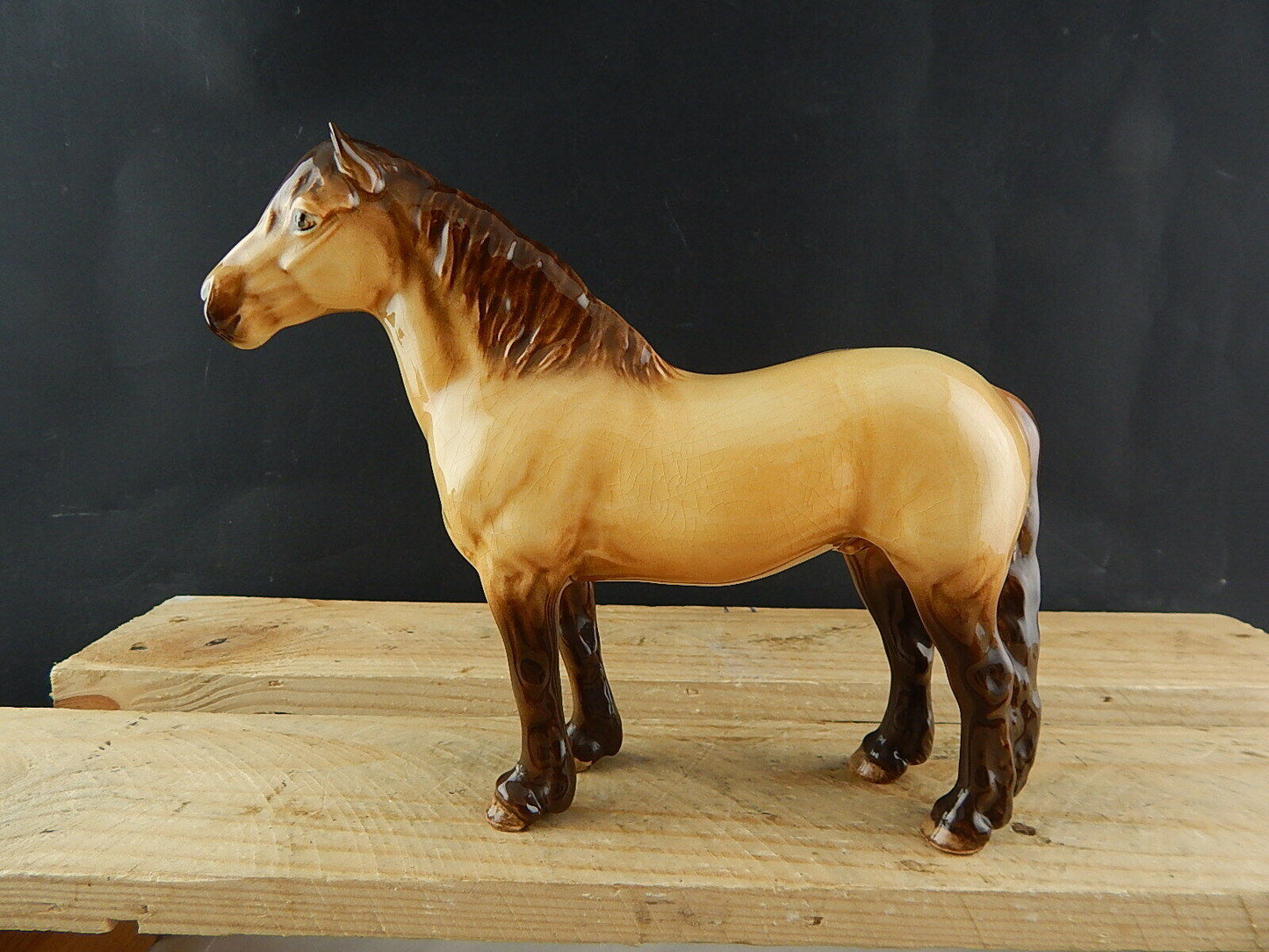 VINTAGE CERAMICA STATUINA DIPINTA MANO CAVALLO BESWICK ENGLAND HIGHLAND HORSE