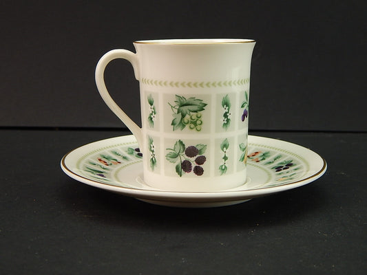 PORCELLANA ROYAL DOULTON VINTAGE PREZIOSA TAZZINA CAFFE' TAPESTRY