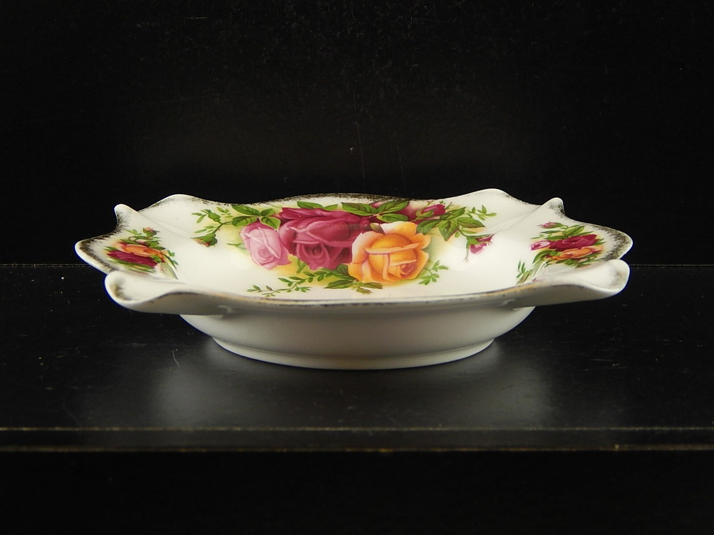 PREZIOSO PORCELLANA ROYAL ALBERT OLD COUNTRY ROSES RARO PORTA CENERE