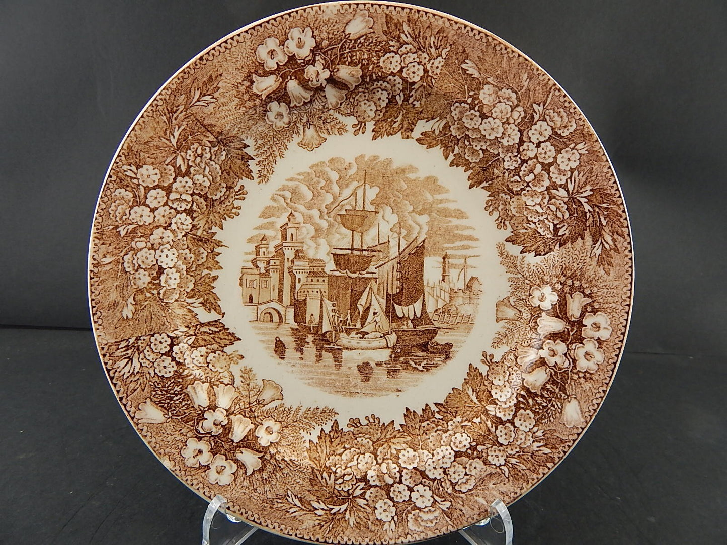 ANTICO PIATTO SEMI PORCELLANA RICHARD MILANO DECORO FERRARA META' 800 #9992