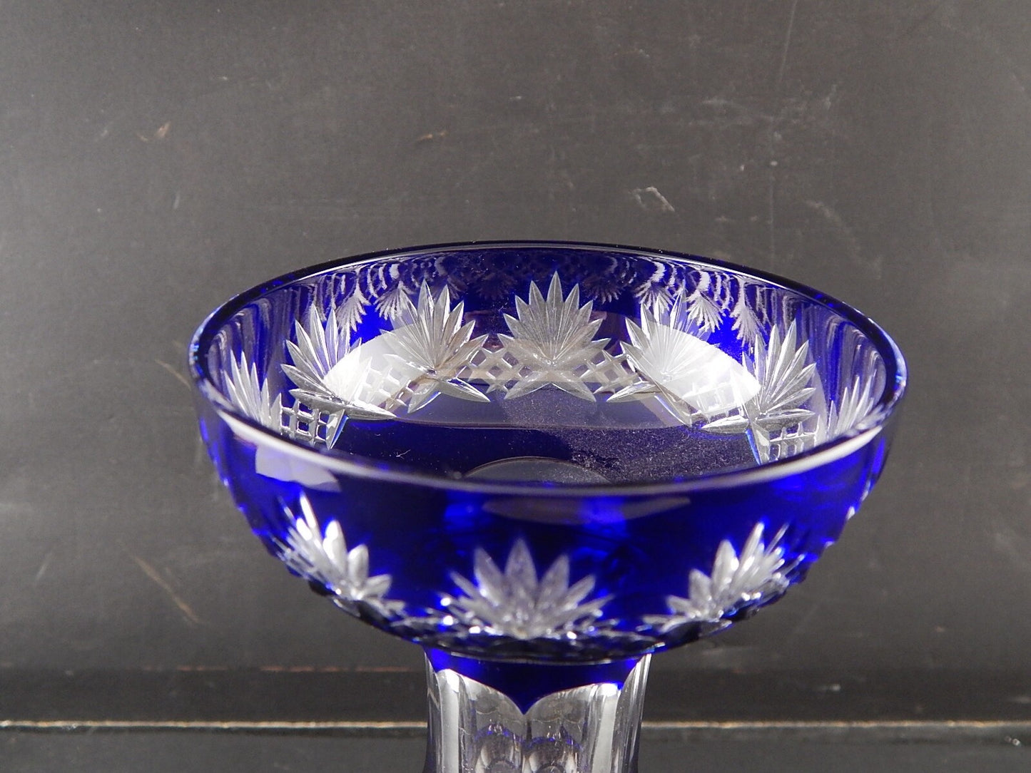 VINTAGE PREZIOSO PORTA CANDELA CRISTALLO ART DECO BOEMIA MOLATO BLU COBALTO