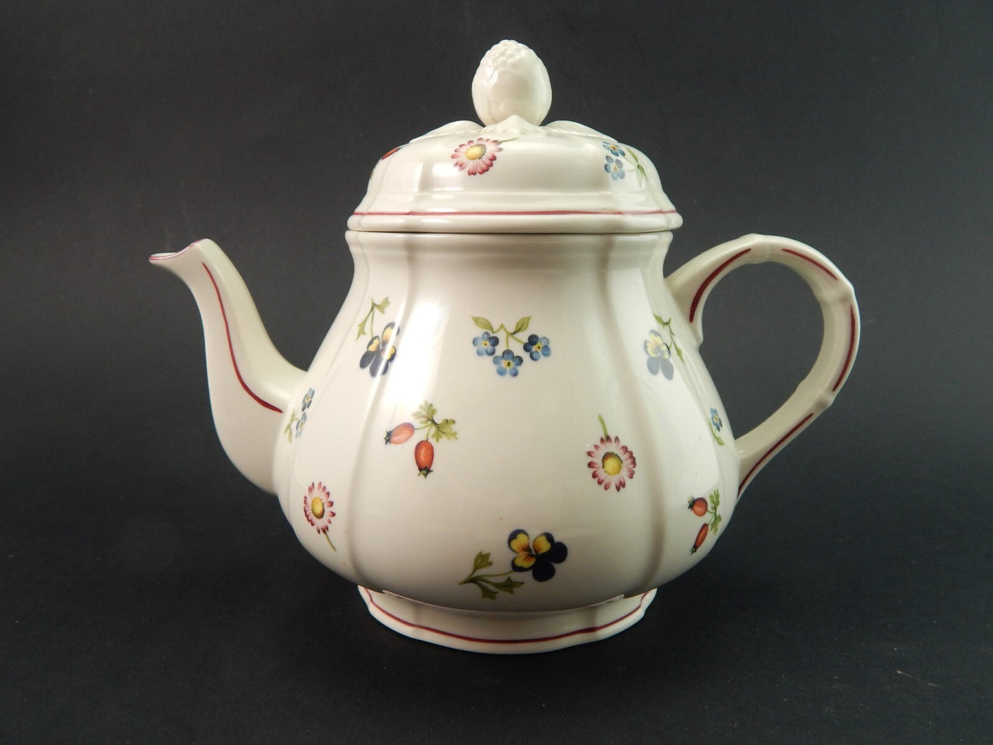 VILLEROY&BOCH TEIERA PORCELLANA COLLEZIONE PETITE FLEUR