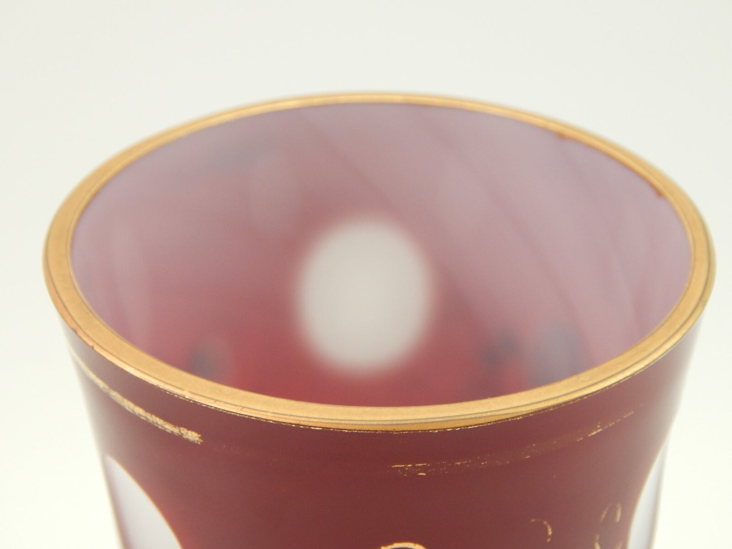 ANTICO BICCHIERE BOCCALE CRISTALLO MOLATO DIPINTO BOEMIA BIEDERMEIER INCAMICIATO