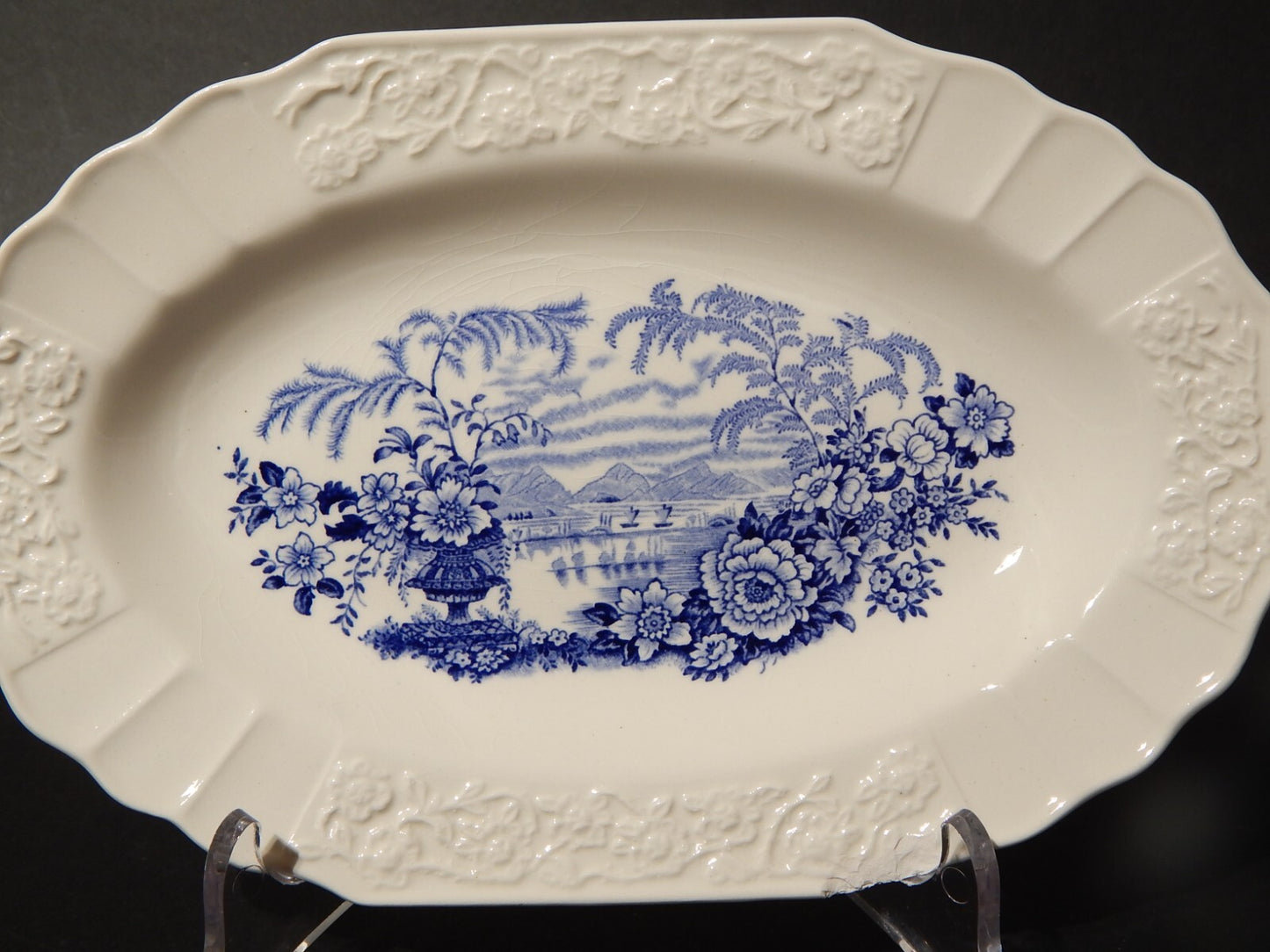 ANTICO VASSOIO RAVIERA CERAMICA MYOTT SON STAFFORDSHIRE ENGLAND BIANCO BLU