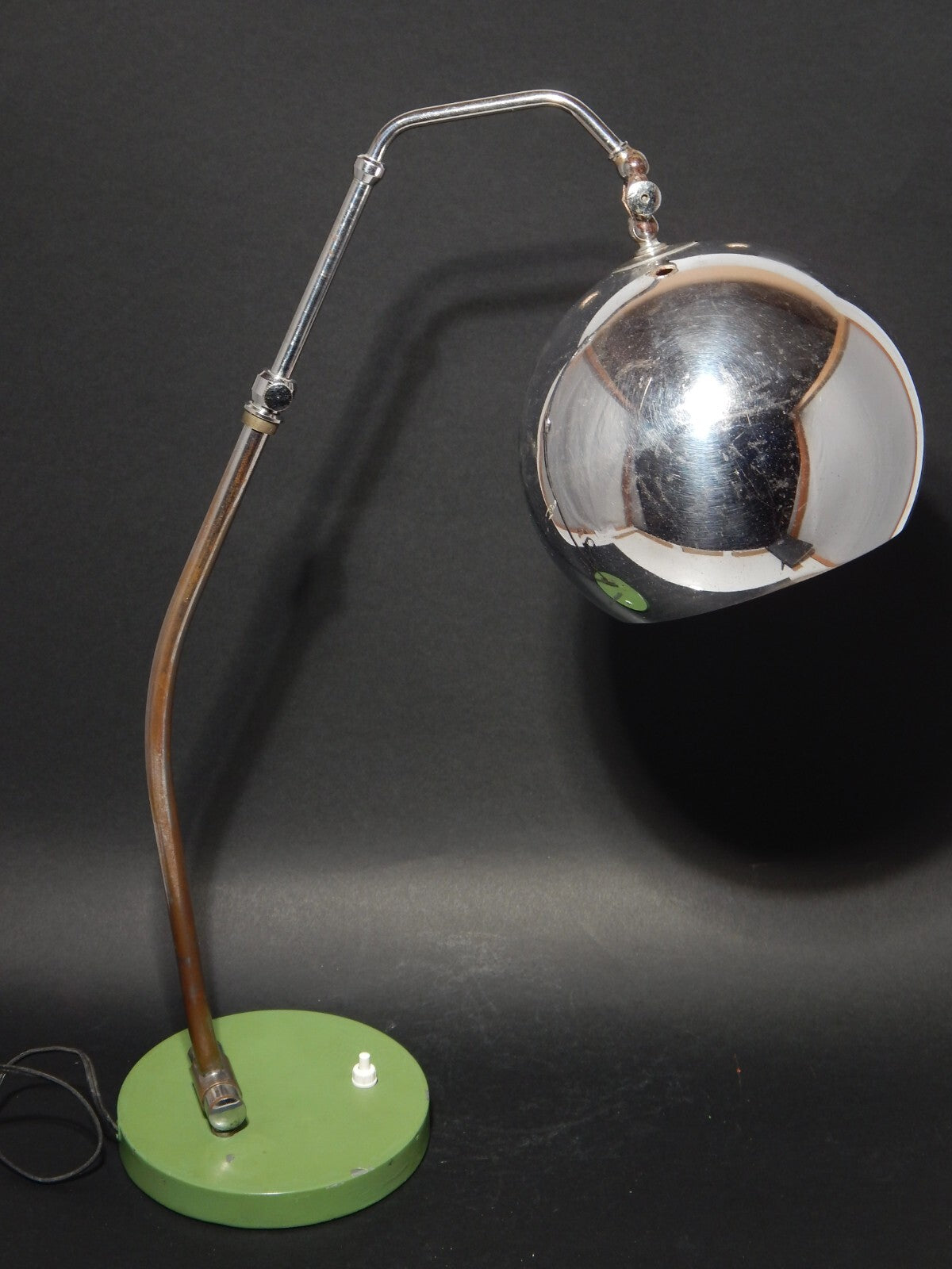 MODERNARIATO RARA LAMPADA TAVOLO SCRIVANIA PARALUME GLOBO CROMATO REGOLABILE