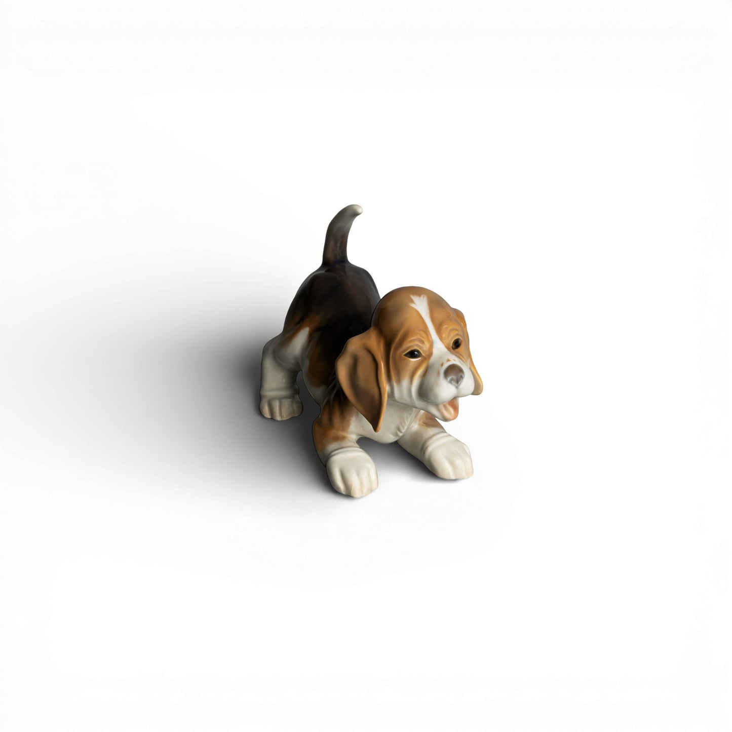 Bing&Grøndahl Royal Copenhagen Statuina in Porcellana “Beagle” Cod. 2564 - 12 cm