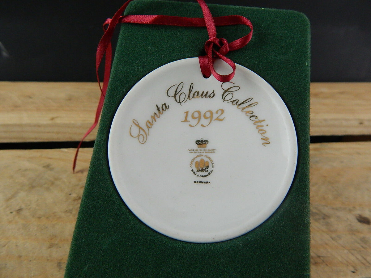 Decorazione di Natale da collezione Bing&Grondahl Christmas Around the World 1992 con scatola originale