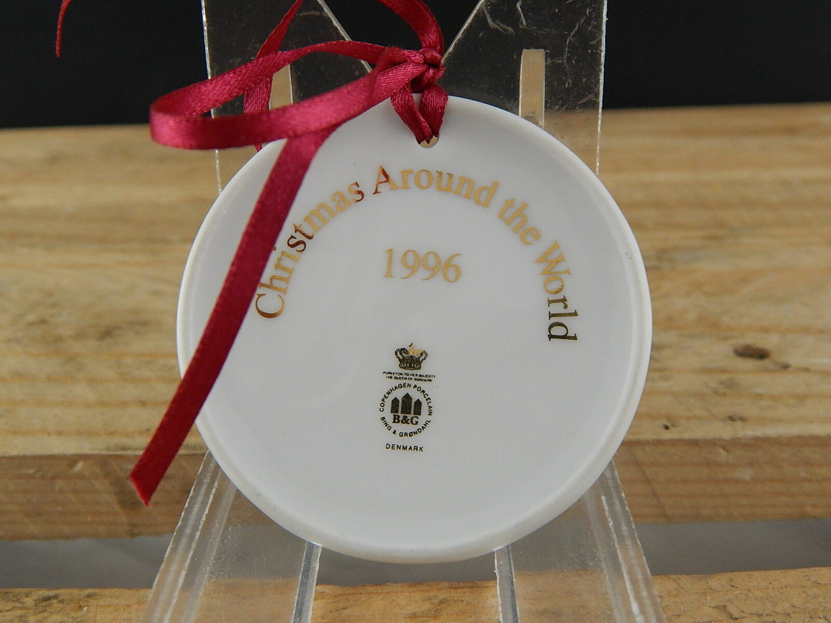 Decorazione di Natale da collezione Bing&Grondahl Christmas Around the World 1996 in porcellana