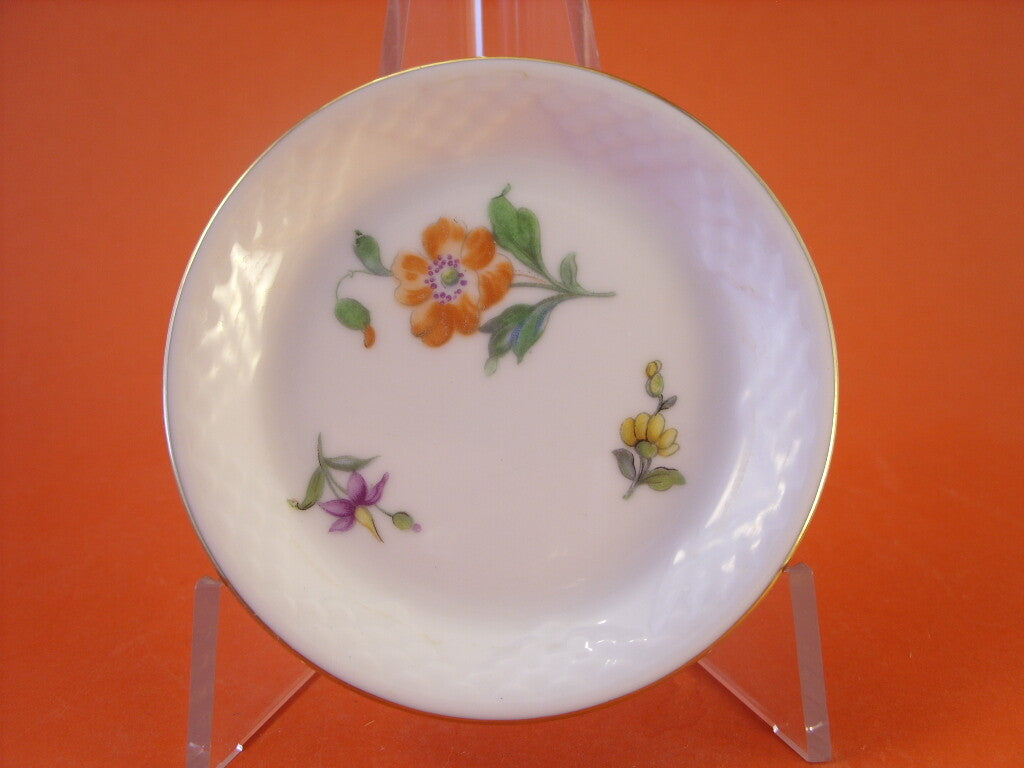 Bing&Grondahl piattino con decoro floreale e fiore arancione BG FLOREALE 30, porcellana danese