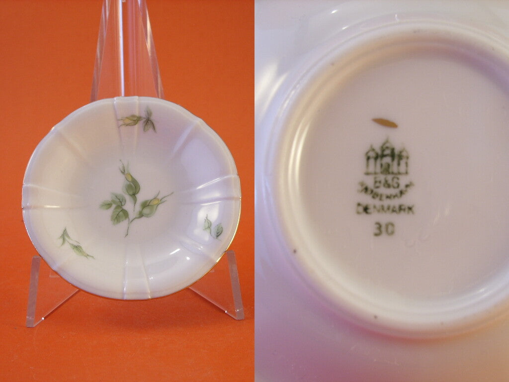 Bing&Grondahl piattino con decoro floreale e germoglio giallo BG FLOREALE 30, pezzo da collezione