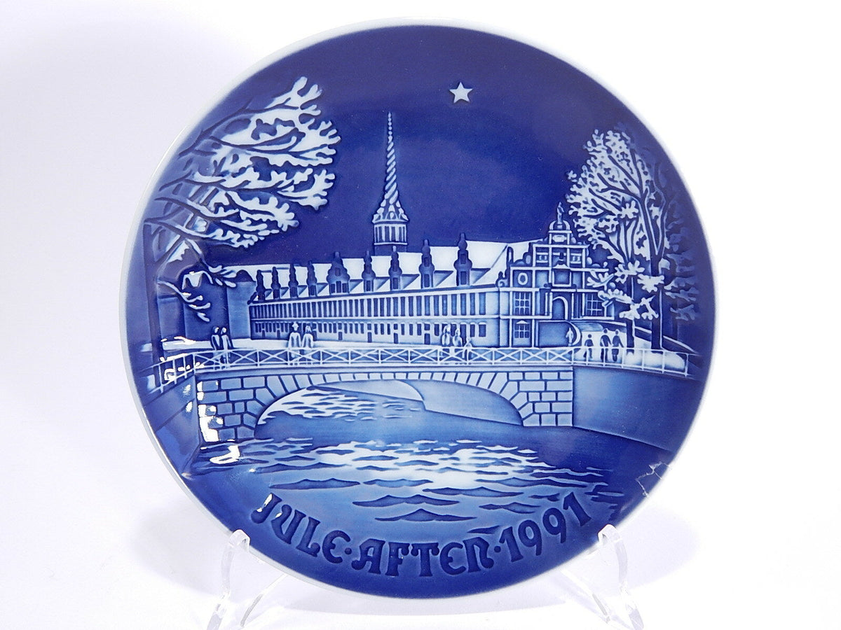 Piatto di Natale Bing&Grondahl 1991 in porcellana, La Borsa di Copenhagen