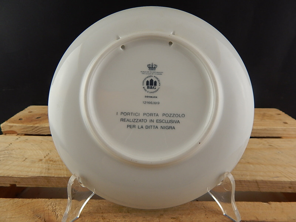 Porcellana danese Bing&Grondahl marchio Tre Torri, piatto decorativo da collezione 18 cm Porta Pozzolo Novi Ligure