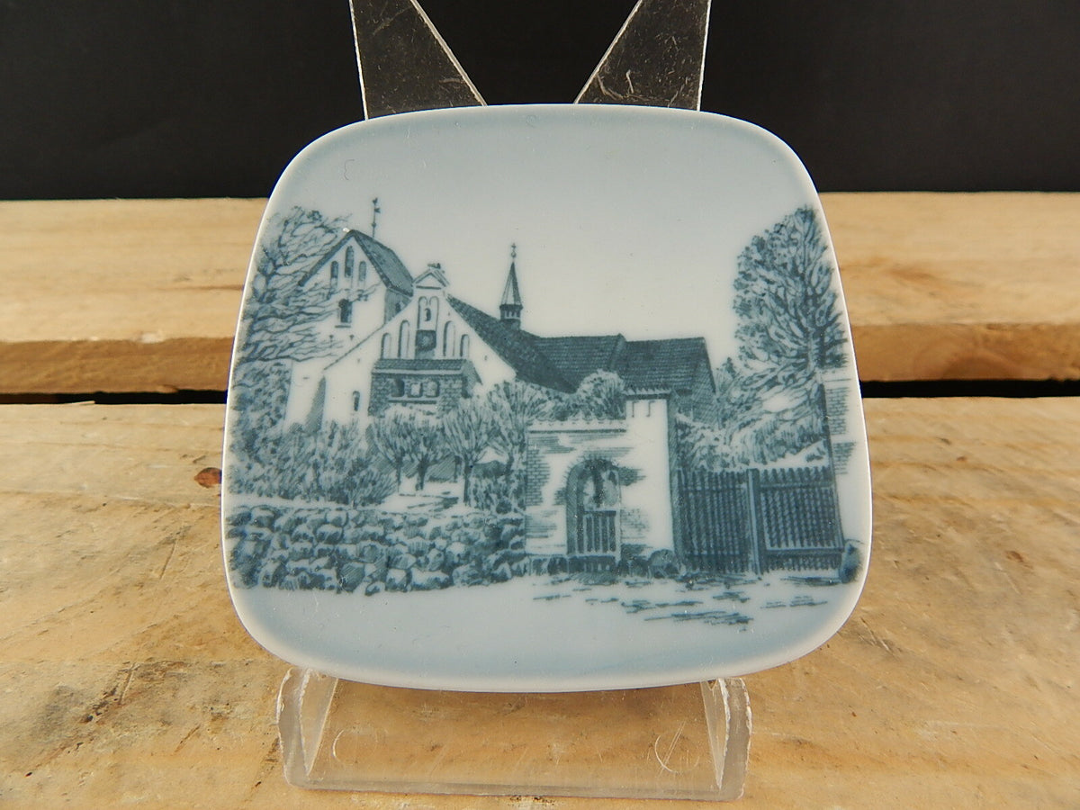 Bing&Grondahl Plaquette Piatto Aars porcellana dipinta a mano, 8cm