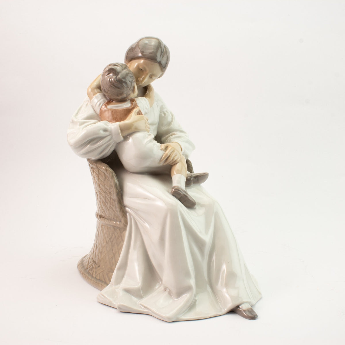 Statuina "Amore di Mamma" Cod 1552 (Difetto di Cottura) porcellana pezzo raro da collezione, 28 cm