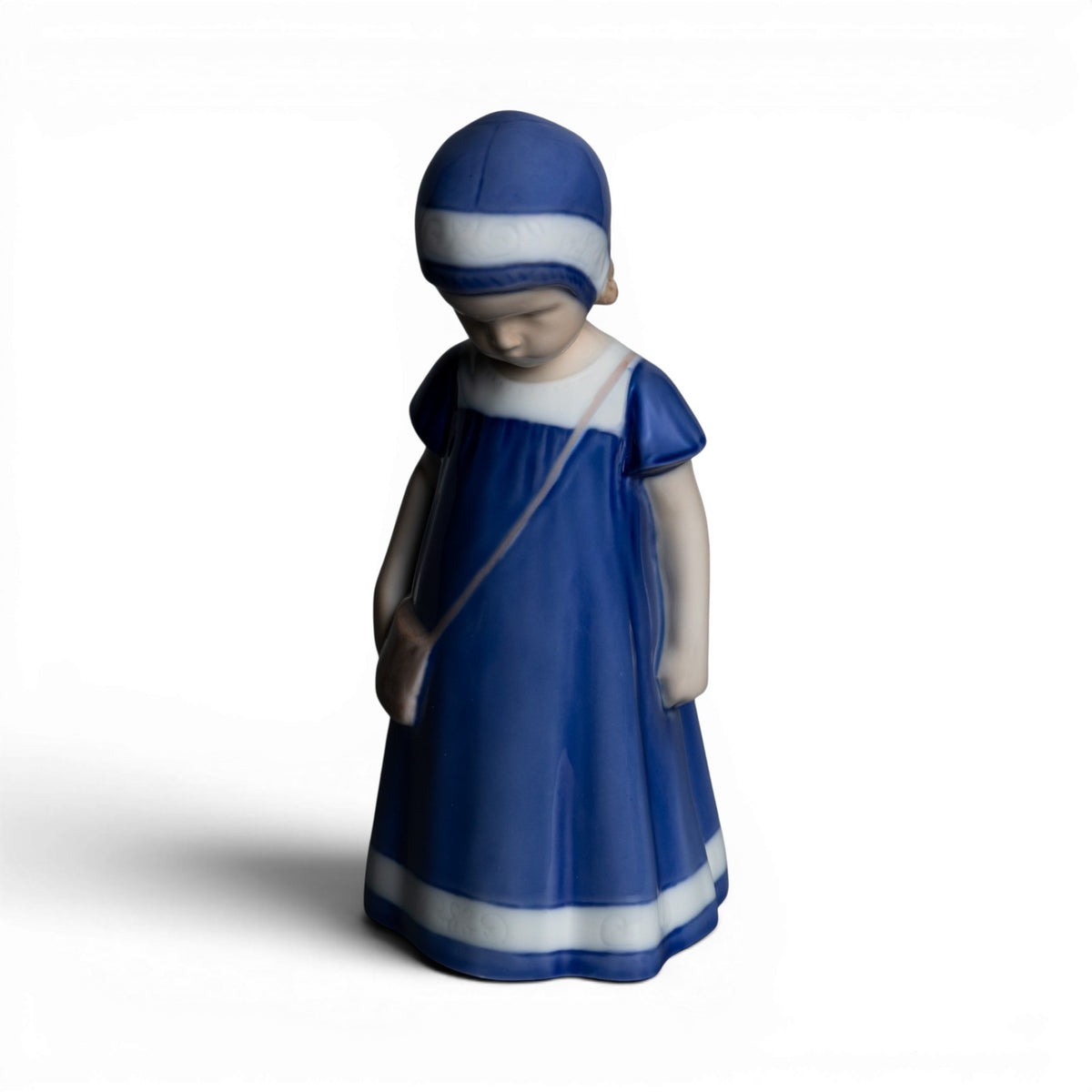 bing grondahl statuina else vestito blu porcellana 1574 vista frontale