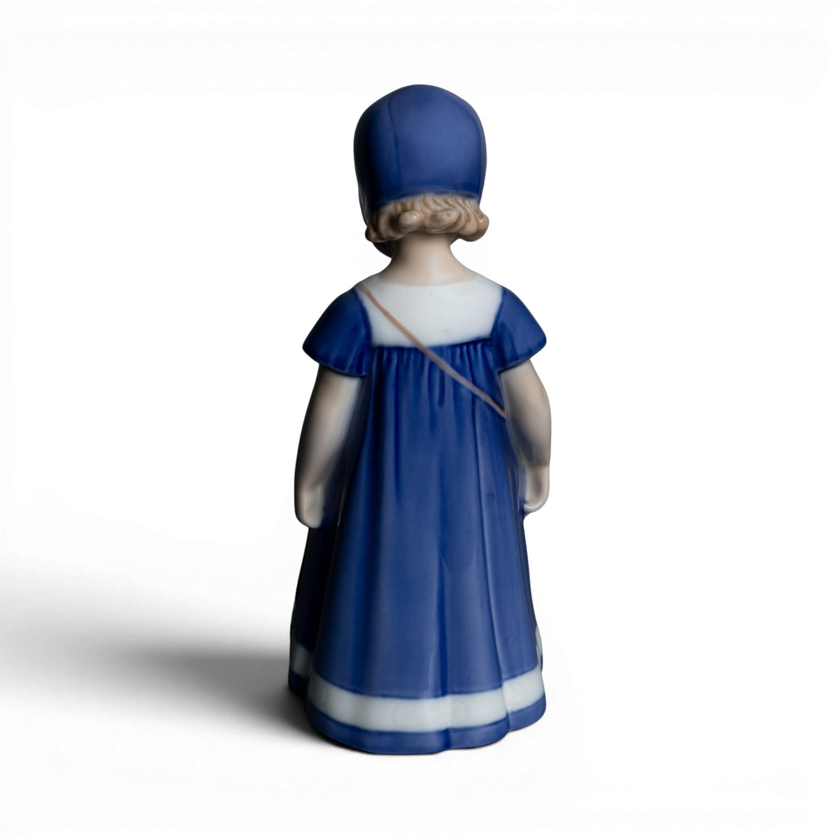 bing grondahl statuina else vestito blu porcellana 1574 vista posteriore