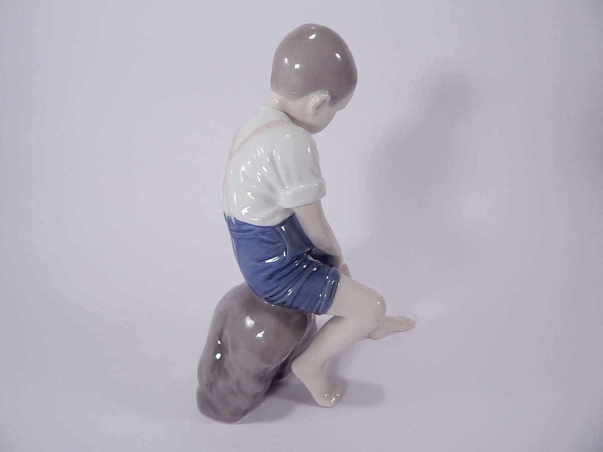 Bing&Grondahl Statuina in "A Mollo" Cod 1757 decorazione porcellana da collezione, 21 cm