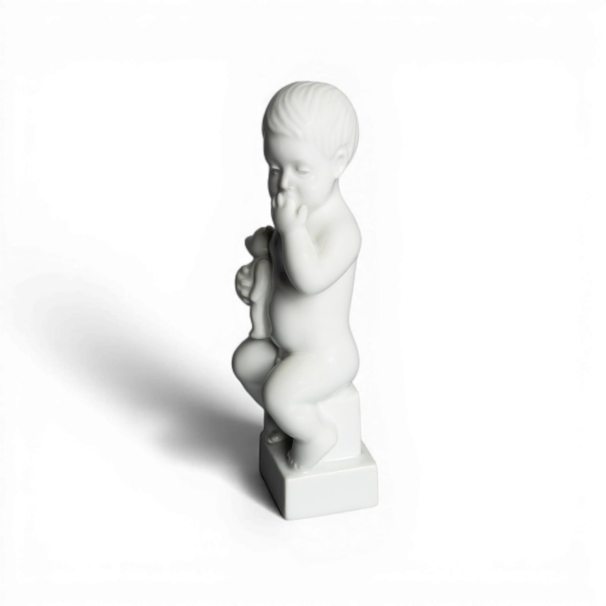 Statuina in "Adam con Orsetto" Cod 2231 porcellana pezzo da collezione, 17 cm