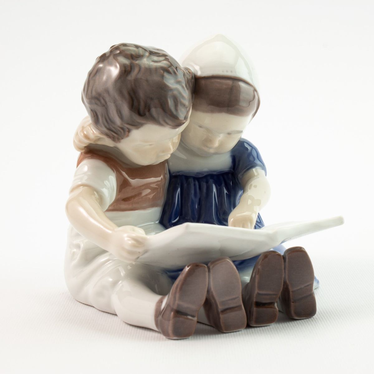 Bing&Grondahl Statuina in "Bambini che Leggono" Cod 1567 decorazione porcellana da collezione, 10 cm