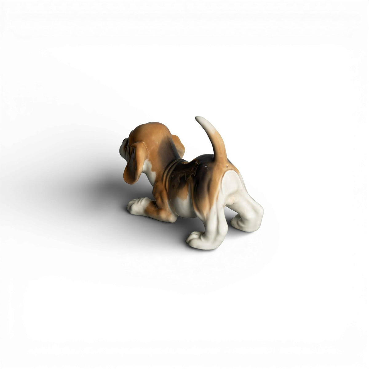 Bing&Grondahl Statuina in "Beagle" Cod 2564 decorazione porcellana da collezione, 12 cm