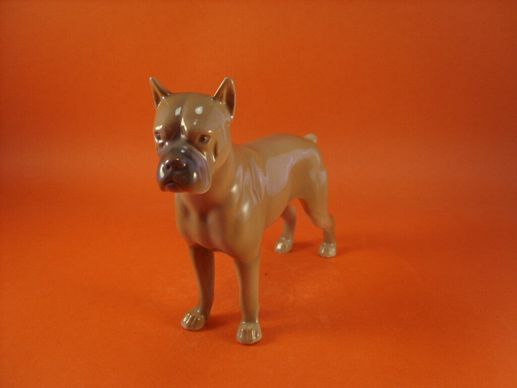 Bing&Grondahl Statuina in "Boxer" Cod 2212 porcellana dipinta a mano, 15 cm