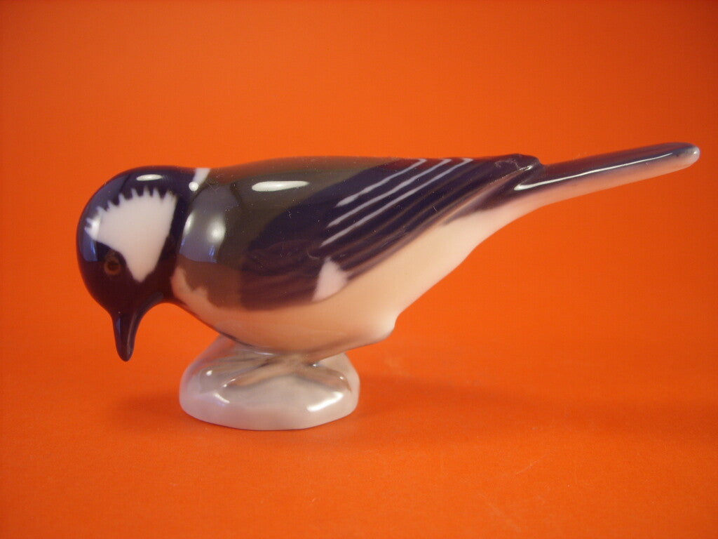 Bing&Grondahl Statuina in "Cinciallegra" Cod 2323 porcellana dipinta a mano, 6 cm