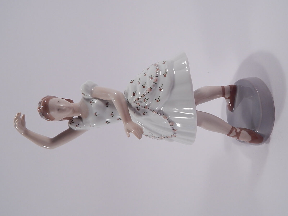 Bing&Grondahl Statuina in "Colombina" Cod 2355 decorazione porcellana da collezione, 24 cm