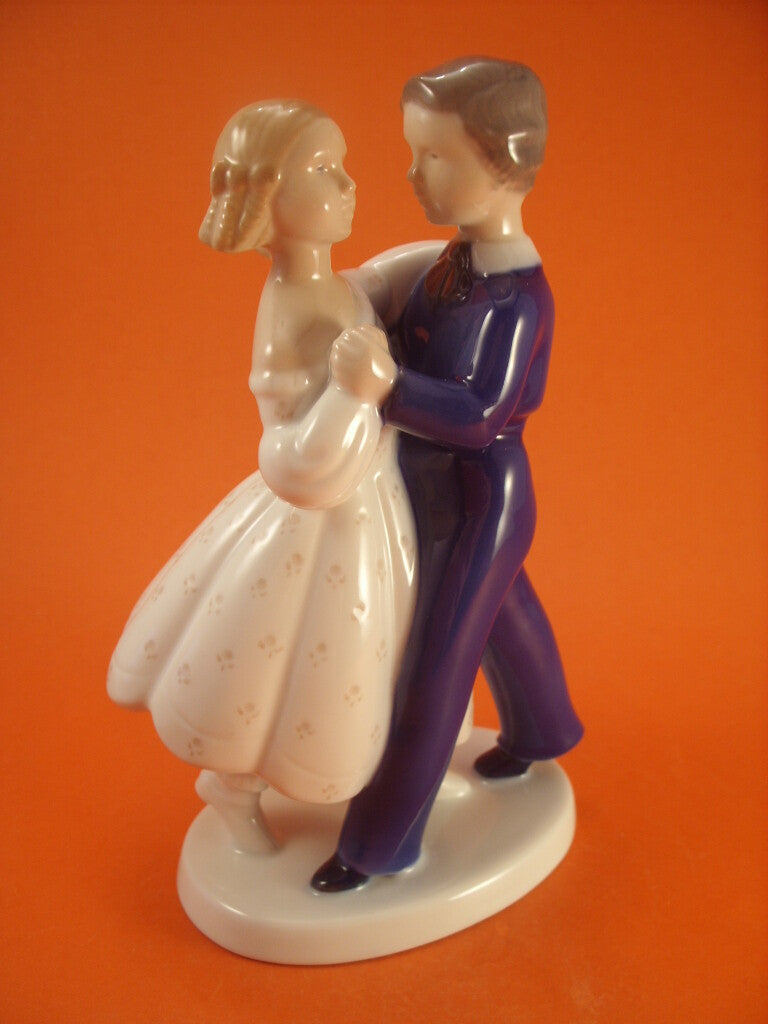 Statuina in "Coppia di Ballerini" Cod 2385 porcellana pezzo raro da collezione, 21 cm